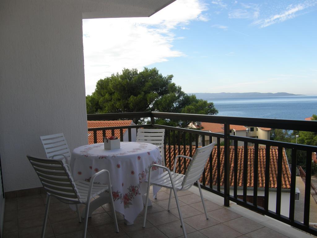 Apartments Mandic Tučepi Rom bilde