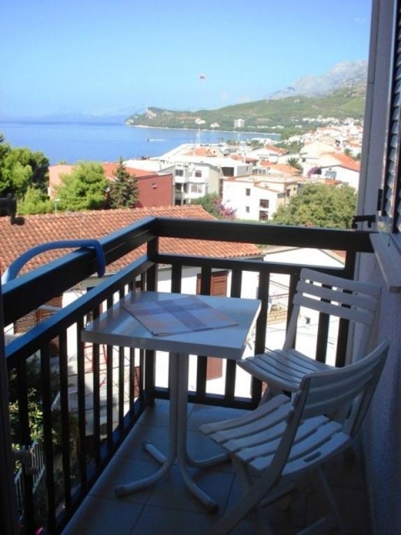 Apartments Mandic Tučepi Rom bilde